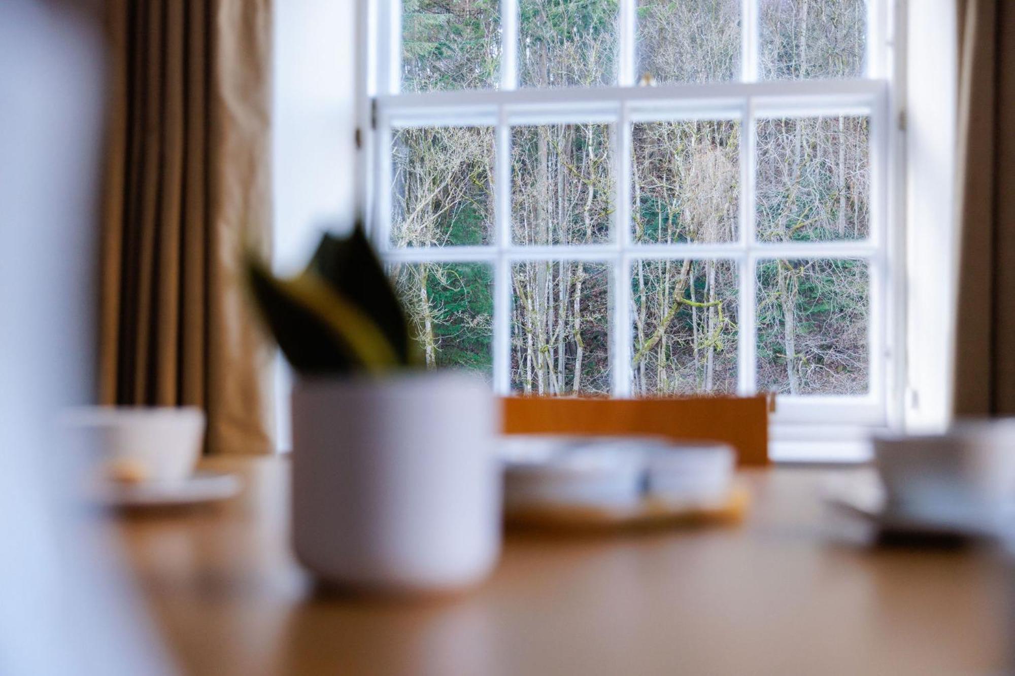 New Lanark Self Catering Waterhouses 外观 照片